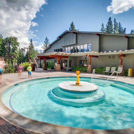 Starry Aspen Grove Hotel Truckee Exterior photo